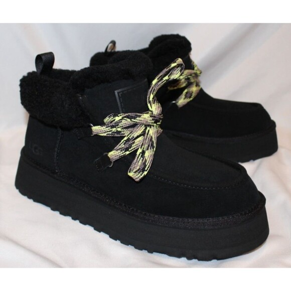 UGG FUNKARRA CUFF SUEDE SHEEPSKIN PLATFORM SHOE BOOTS WOMEN BLACK - Picture 2 of 8